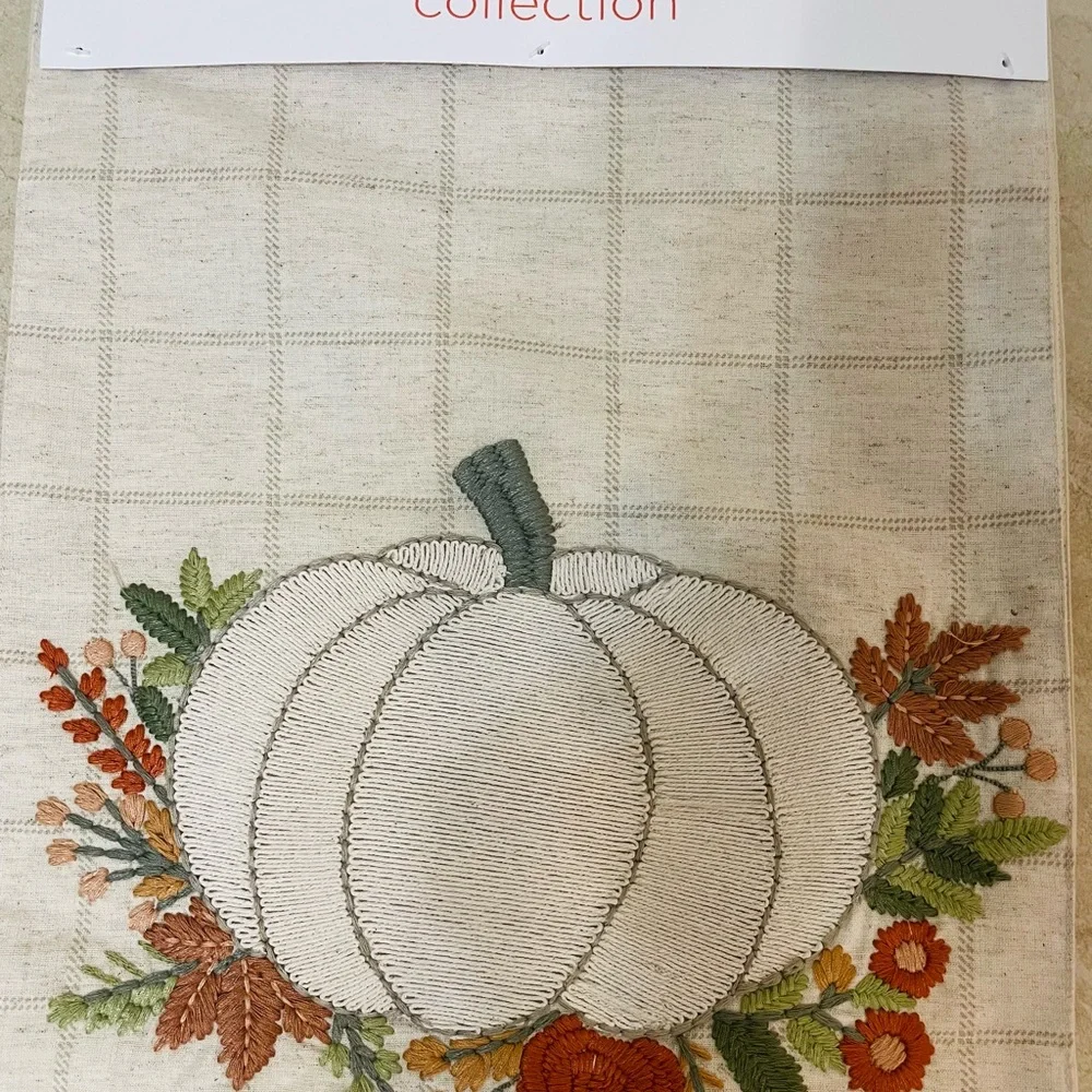 Kirkland Home Windowpane Plaid Pumpkin Table Runner